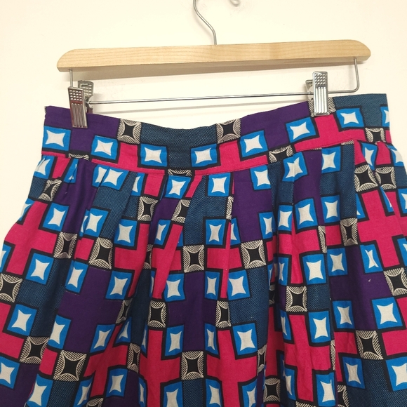 Grass-fields Ankara print cotton custom with stretchy waist bend and pockets, - Picture 5 of 14